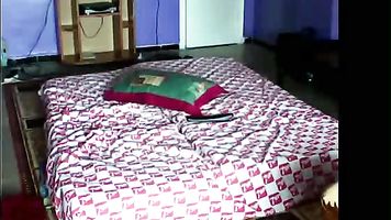 Hot cock raising video of a sexy Kanpur housewife taking naked selfies of herself showing lovely tits