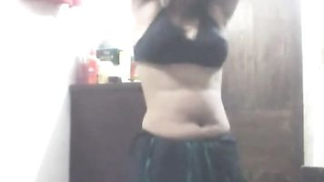 Bengali Babe In Shalwar Suit - Movies. video2porn2