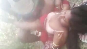 Bihari raand sucking her client cock before getting fucked missionary style with pillow below her big ass cheeks lifting her legs to get maximum penetration filmed by her friend fucking in open fields in Patna outskirts.
