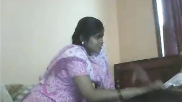 Indian Couple Cam Show - Movies. video4porn4