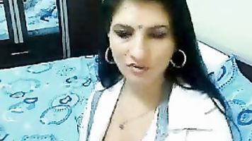 Home Alone Bhabhi On Cam - Movies.