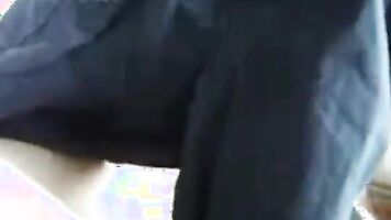 Girl in green shalwar suit with her boyfriend in car on date fucked in style.