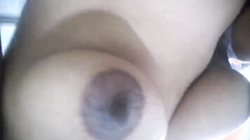 Sri lankan Huge Boobs