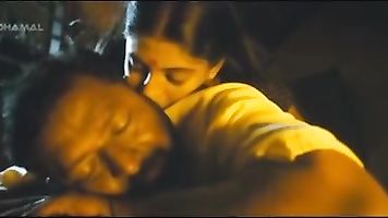 Iniya Sexy Love Scene HD