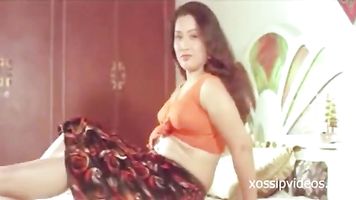 Mallu aunty forced by dever