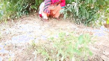 Tamil Aunty Outdoor Caught