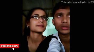 Best kiss film by two lovers whatsapp viral vid College lovers mms clip