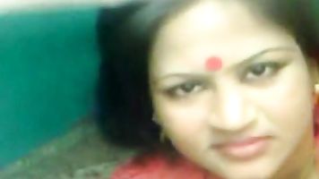 Horny Bangla Aunty Nude Fucked by Lover at night