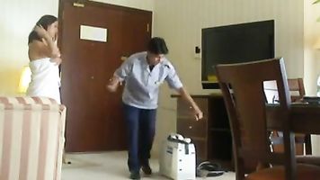Tamil Bhabhi Shows her booobs
