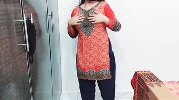 Rabia Bhabi Strip Nude Dance On Live Clip Call For Client