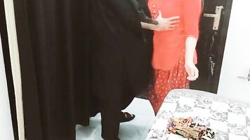 Real Pakistani Maid Fucked By Sugar Daddy