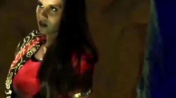 Loving This Bollywood Sweet arousing herself