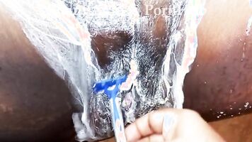 Mommy WIFE shaving her vagina and come to orgasm dark cunt dirty talks Tamil aunty cheating milf