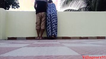 Outdoor Sex With Desi Gf