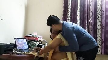 MNC Engineer Elina Fucking Hard to Penetrate Beautiful Cunt in Saree with Sourav Mishra at Work From Home on Xhamster