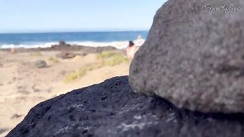 NUDIST BEACH ORAL: I show my hard dick to a bitch that asks me for a oral and cum in her mouth.