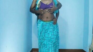 Desi aunty clear audio sec