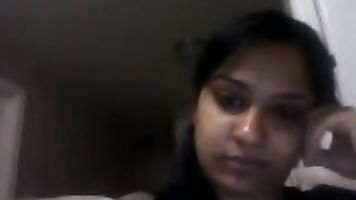 Bhopali bhabhi in her bedroom with her hubby in sexy white bra exposing her off!