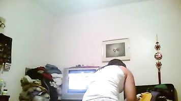 Desi bhabhi farah from Lahore caught on hidden cam changing after shower.