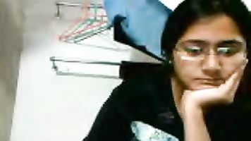 Noida Babe Rashmie In Bra - Movies.